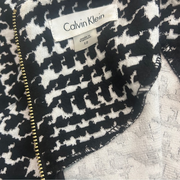 Calvin Klein Black and White Sheath Mini Dress Crew Neck - Picture 9 of 13
